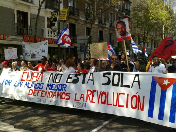 Cuba no está sola - Manifestación Madrid Cuba no está sola - Manifestación Madrid