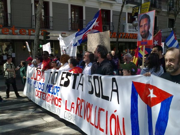 Cuba no está sola - Manifestación Madrid Cuba no está sola - Manifestación Madrid