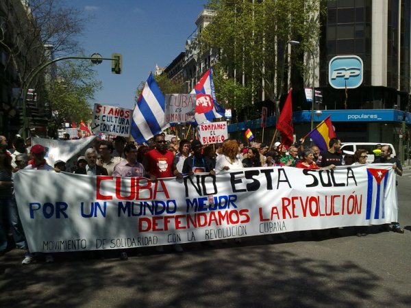 Cuba no está sola - Manifestación Madrid Cuba no está sola - Manifestación Madrid